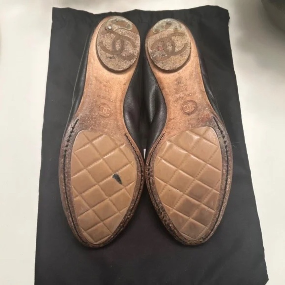 Authentic Black Chanel Lambskin Ballet Flats - Picture 5 of 5